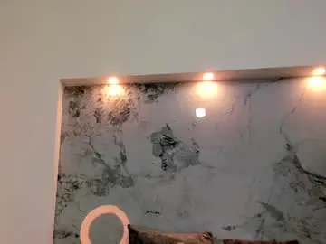 Chaturbate Sex Cam of julieth_cooper1