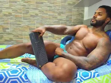 Chaturbate Free Live Porn of angelo_evans33