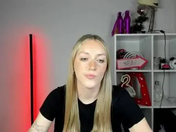 Chaturbate Free Live Porn of evelynblond