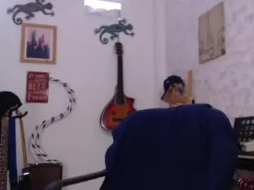 Chaturbate Live Sex Cam of wake_and_bakee