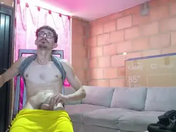 Chaturbate Live Sex of jhosuamoore2