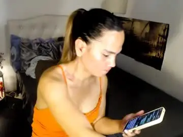 Chaturbate Free Porn Cam of xqueenyasiandomcumx