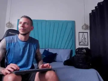 Chaturbate Watch Live Sex Cams of j_king__
