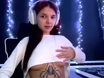 Chaturbate Nude Webcam of roxiepiurkowski