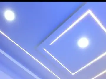 Chaturbate Live Sex Cam of aurora_bellamont