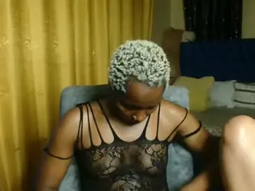 Chaturbate Live Sex Cam of prettyquee