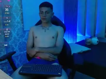 Chaturbate Free Live Porn of brac_tay