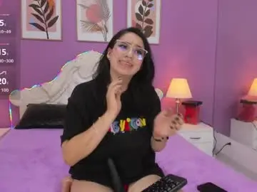 Chaturbate Best live sex cam show of yayaqueen