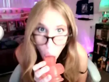 Chaturbate Free Live Porn of wolfie_777
