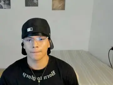 Chaturbate Sex Cam of sant_wahlberg