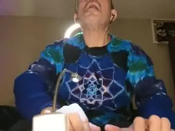 Chaturbate Free Porn Cam of curiousbisex22