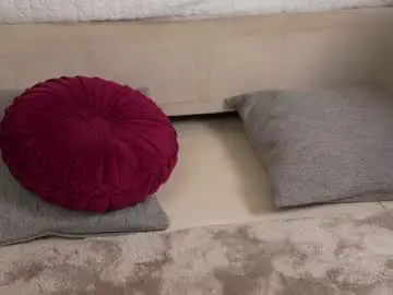 Chaturbate Free Porn Cam of willow_hendrix
