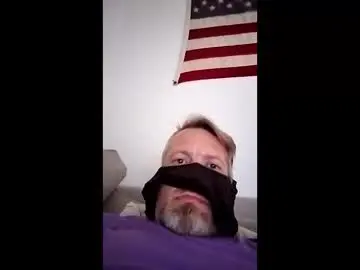 Chaturbate Free Porn Cam of fschreiner1977212