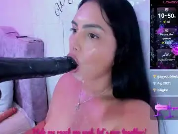 Chaturbate Nude Webcam of evelinn_belen