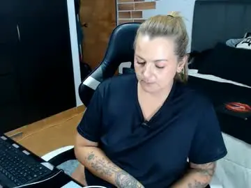 Chaturbate Sex Chat of perlagoloza05