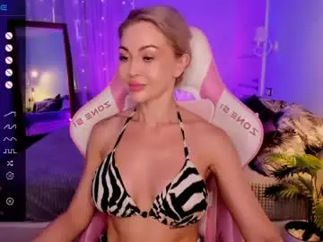 Chaturbate Live Sex of adeleroberts