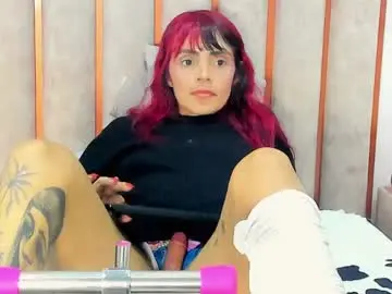 Chaturbate Watch Live Sex Cams of lucie_red