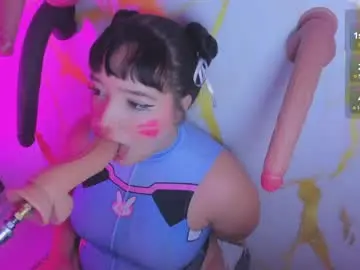 Chaturbate Live Porn of hinata_dolly