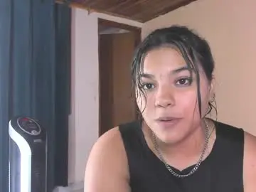 Chaturbate Best live sex cam show of naomy_ruiz_