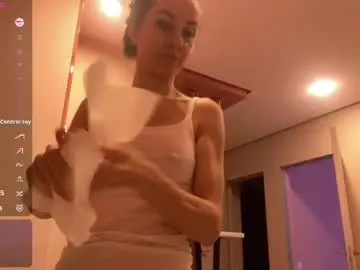 Chaturbate Best live sex cam show of crystallana