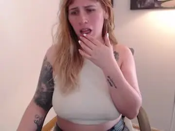 Chaturbate Free Live Porn of thamarajane1