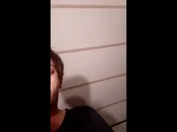Chaturbate Free Live Porn of hollywoodroxxx
