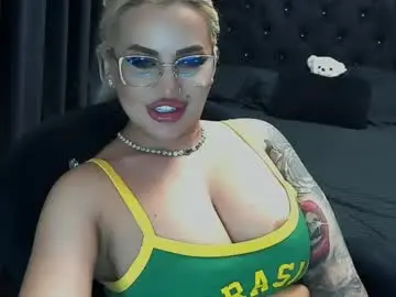 Chaturbate Free Live Porn of lovelyblondyxxx