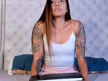 Chaturbate Live Sex Cam of allison_owenns