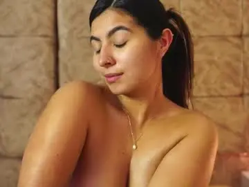 Chaturbate Live Sex Cam of shelleymorell