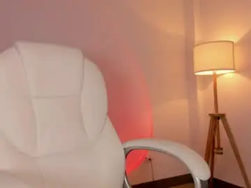 Chaturbate Free Live Porn of bellamia_