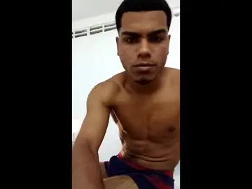 Chaturbate Adult Webcams of papiyosue