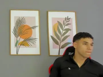 Chaturbate Live Sex of santana_maximo