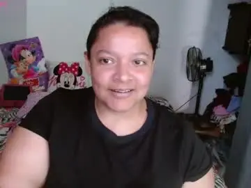 Chaturbate Live Sex Cam of dulce_mmaria