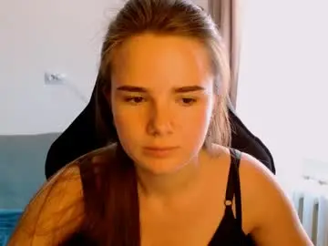Chaturbate Live Sex Cam of maybloom_