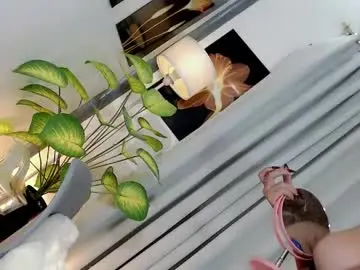Chaturbate Live Sex Cam of mysterious_olivia