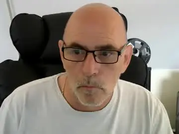 Chaturbate Live Sex Cam of helikev26