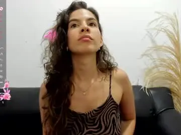 Chaturbate Adult Video Chat of jessye_golden