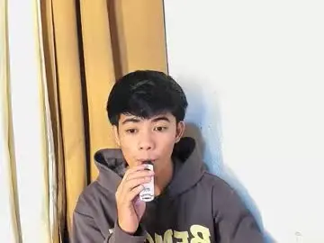 Chaturbate Live Sex Cam of boynextdoor4ux