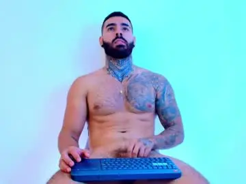 Chaturbate Best live sex cam show of silvano_torrez