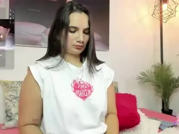 Chaturbate Live Sex Cam of ahinovi_