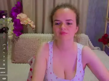 Chaturbate Live Sex Cam of luisa_rosee