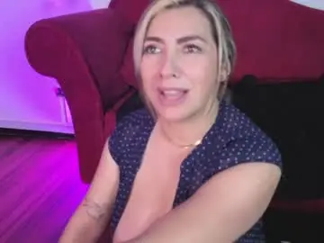 Chaturbate Sex Chat of isabella_lt