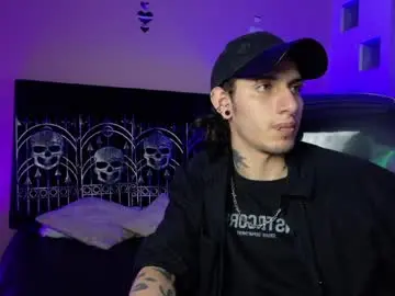 Chaturbate Live Sex Cam of vergil_noir