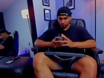 Chaturbate Private Sex Chat of ronnie_crawford