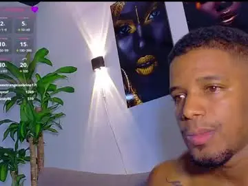 Chaturbate Live Sex Cam of diosafricano