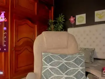 Chaturbate Sex Cam of ebony_katterin