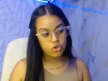 Chaturbate Nude Webcam of ashley_thonsom18