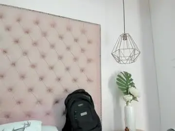 Chaturbate Adult Video Chat of victoria_kitt