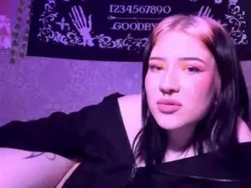 Chaturbate Best live sex cam show of alisha_sky_