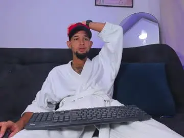 Chaturbate Free Live Porn of enyel_100